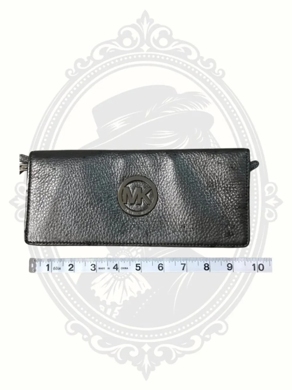 Authentic Michael Kors MK Pebbled Leather Continental Wristlet Wallet